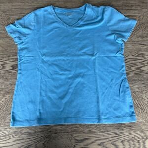 LL Bean Womens V-Neck T-Shirt Short Sleeve Light Blue 100% Cotton Size S